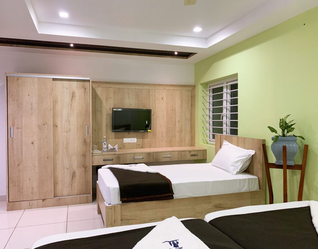 new_thai_suite_room